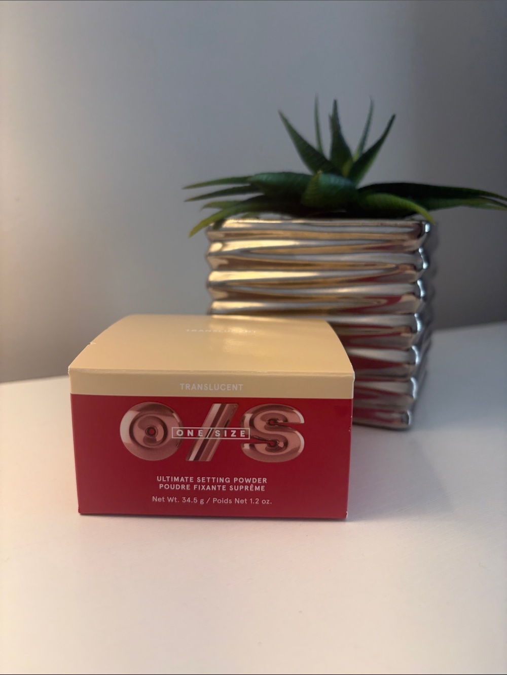 ONE/SIZE Translucent Ultimate Setting Powder - New Unopened